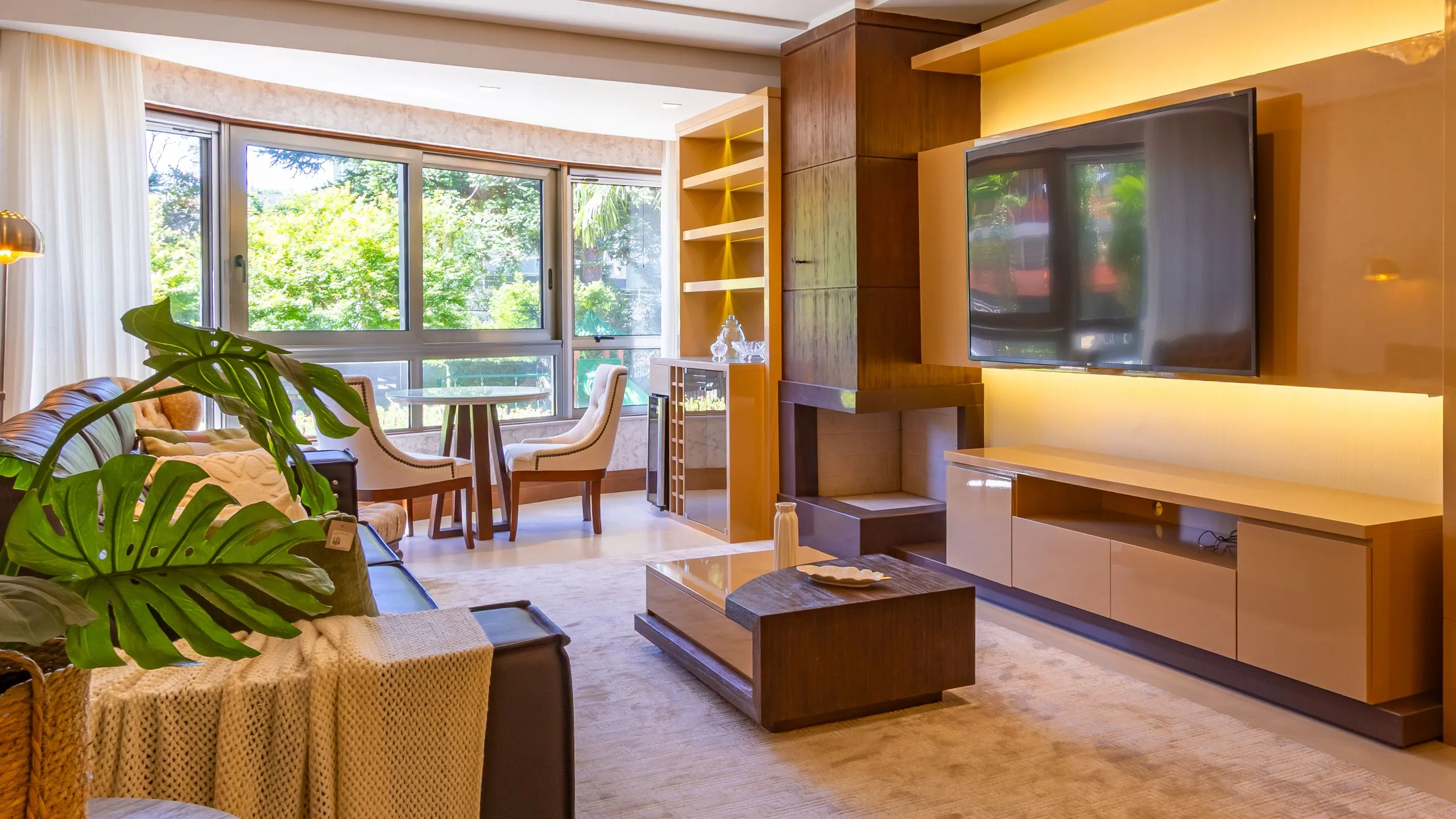 Foto do imóvel Apartamento à venda em Gramado, Centro, com 3 quartos, 144.3m2