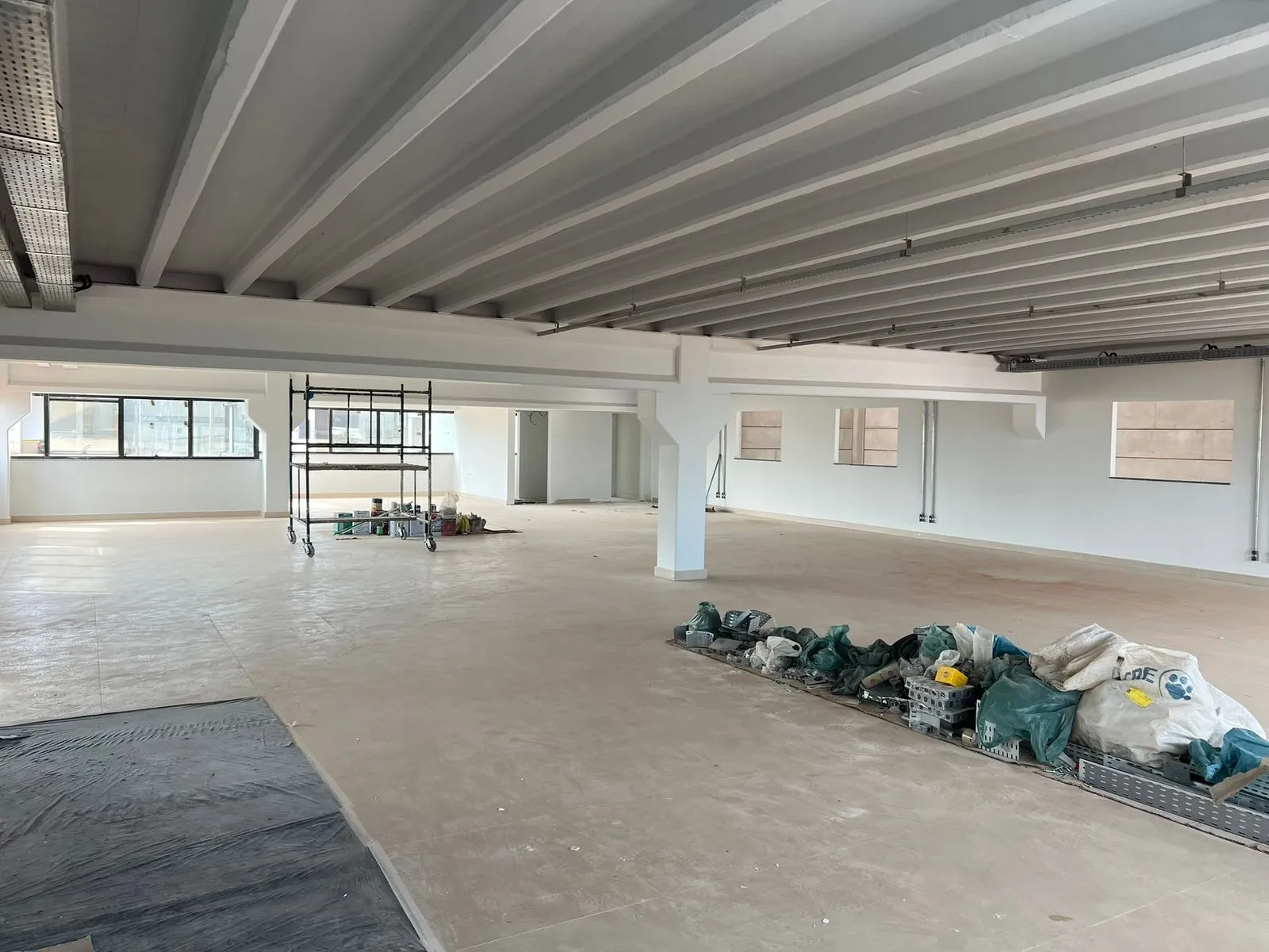 Imagem Galpão Empresarial de 2239,40m² Localizado em Iporanga - Sorocaba/SP!