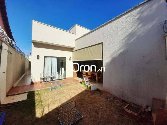 Imagem Casa com 3 dormitórios à venda, 172 m² por R$ 1.150.000,00 - Santa Genoveva - Goiânia/GO