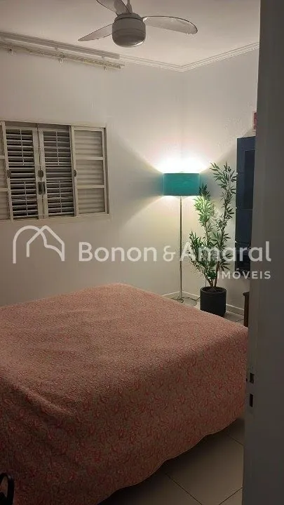 Imagem Casa térrea à venda, totalmente reformada, com 104m² de área em Barão Geraldo