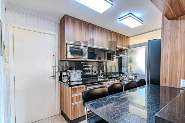 Imagem Apartamento na Pompéia com 110 m², 3 Dormitórios (1suíte) e 2 vagas.