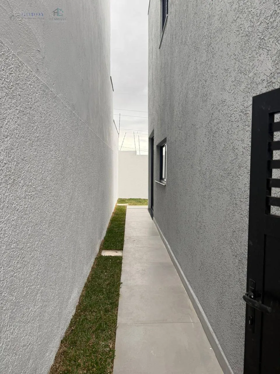 Imagem Elegância e Praticidade em um Só Lugar - Confira Este Sobrado