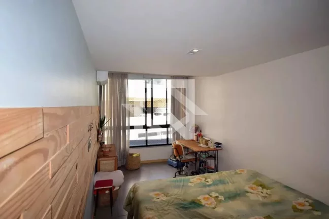 Imagem Apartamento mobiliado de 131m² com 3 quartos e 2 vagas na Barra da Tijuca