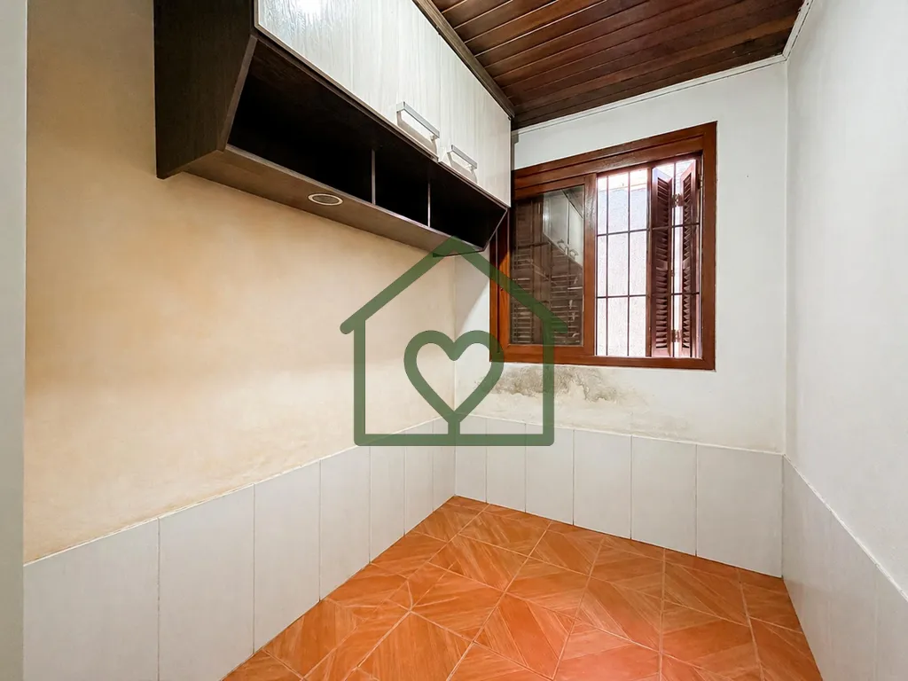 Imagem Grande oportunidade de investimento! 
Imóvel em terreno de 125m², composto por duas casas, ideal p...