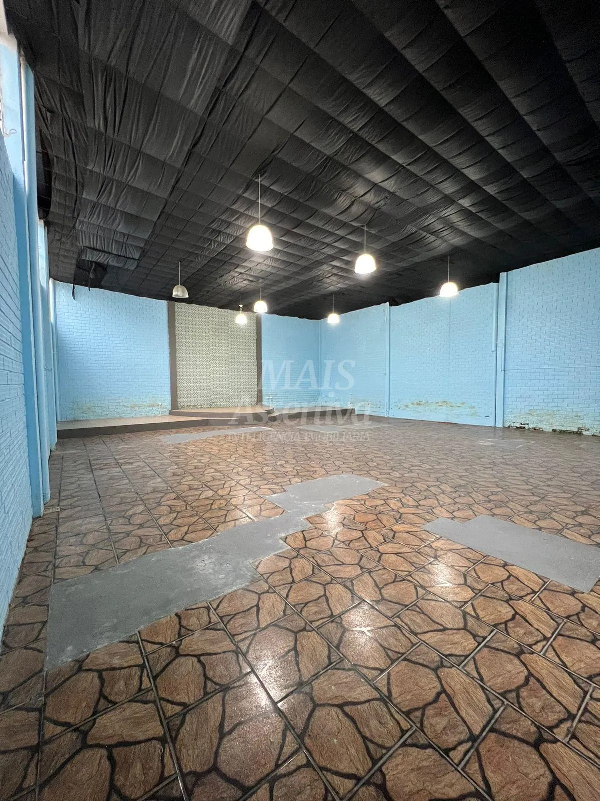Imagem Ótimo pavilhão à venda, localizado no bairro Canudos em Novo Hamburgo/RS