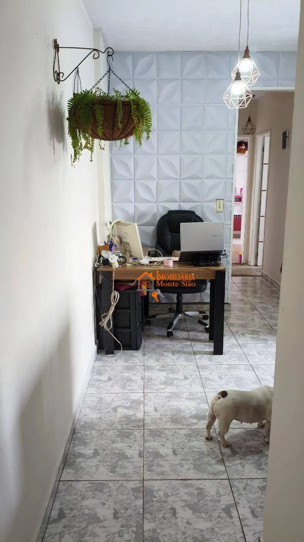 Imagem Apartamento com 2 dormitórios à venda, 55 m² por R$ 280.000,00 - Cocaia - Guarulhos/SP