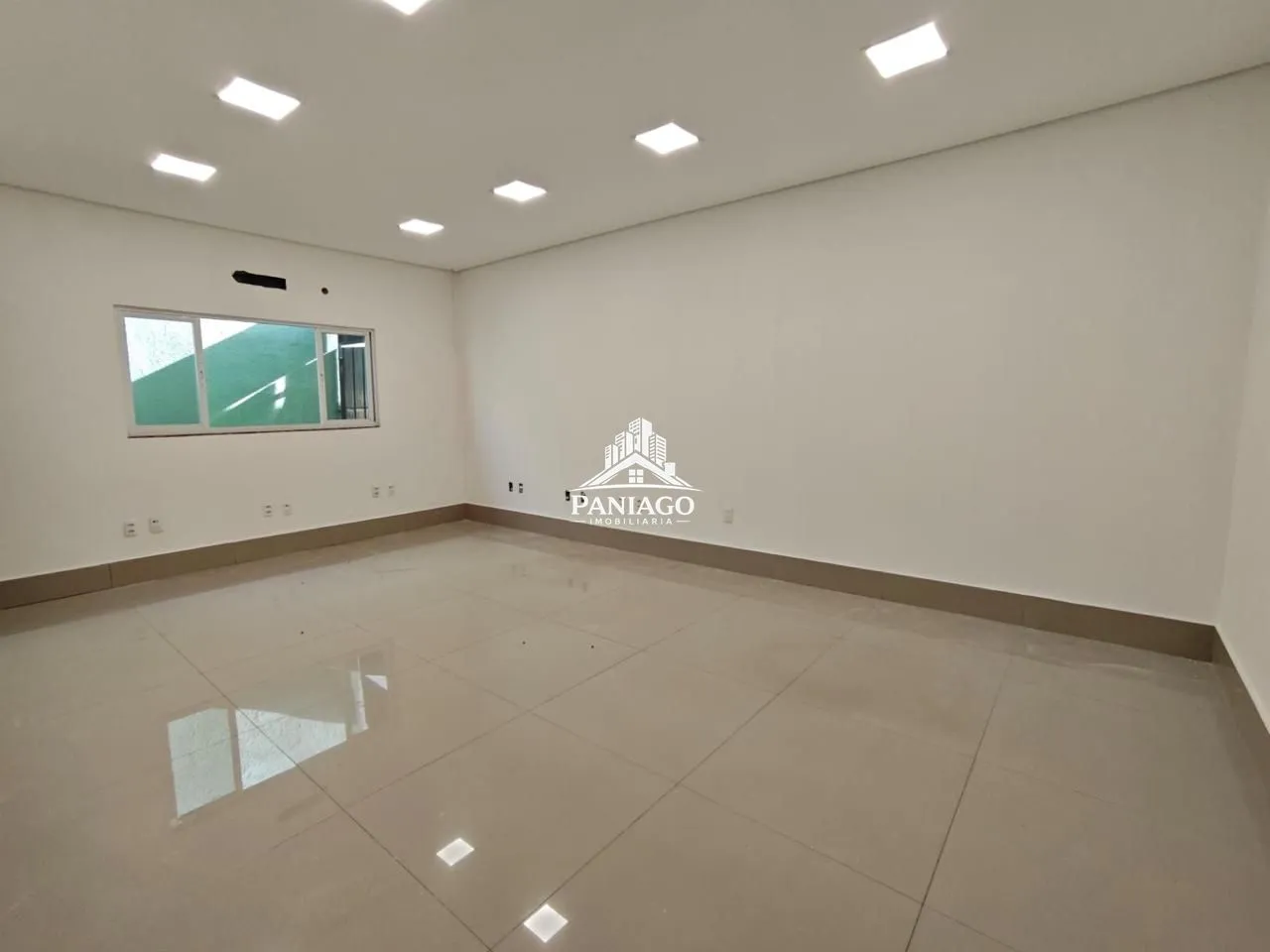 Imagem Salão Comercial para Locação na região do Santa Rosa | Próximo à Av Miguel Sutil