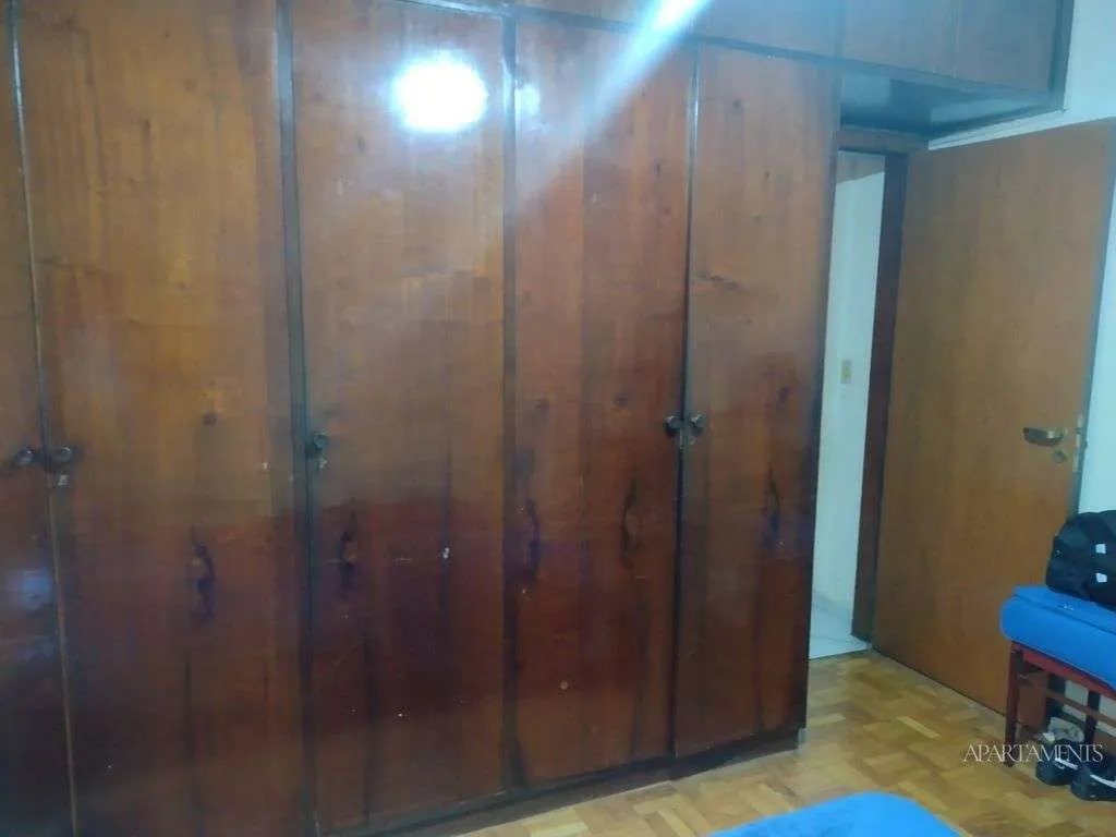 Imagem Casa com 250m2 com 2 vagas , edícula , quintal enorme e lavanderia