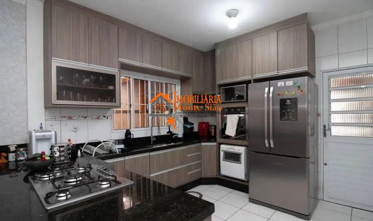 Imagem Sobrado com 3 dormitórios à venda, 125 m² por R$ 685.000 - Jardim Paraventi - Guarulhos/SP