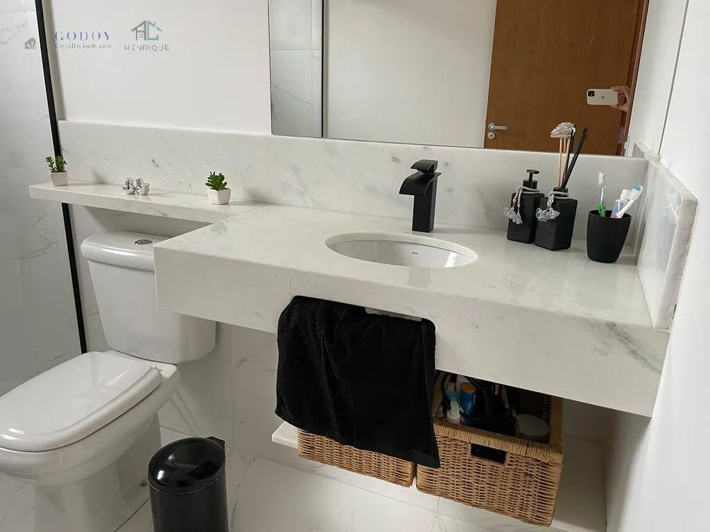 Imagem Casa moderna e sofisticada em condomínio fechado - 4 suítes | Área gourmet