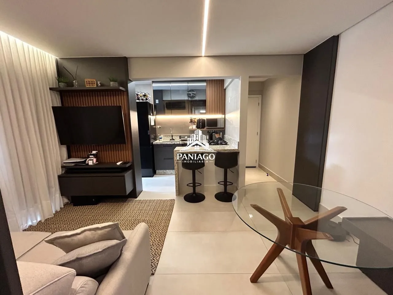 Imagem Apartamento Porteira Fechada com 2 Quartos para Alugar em Frente ao Shopping Pan