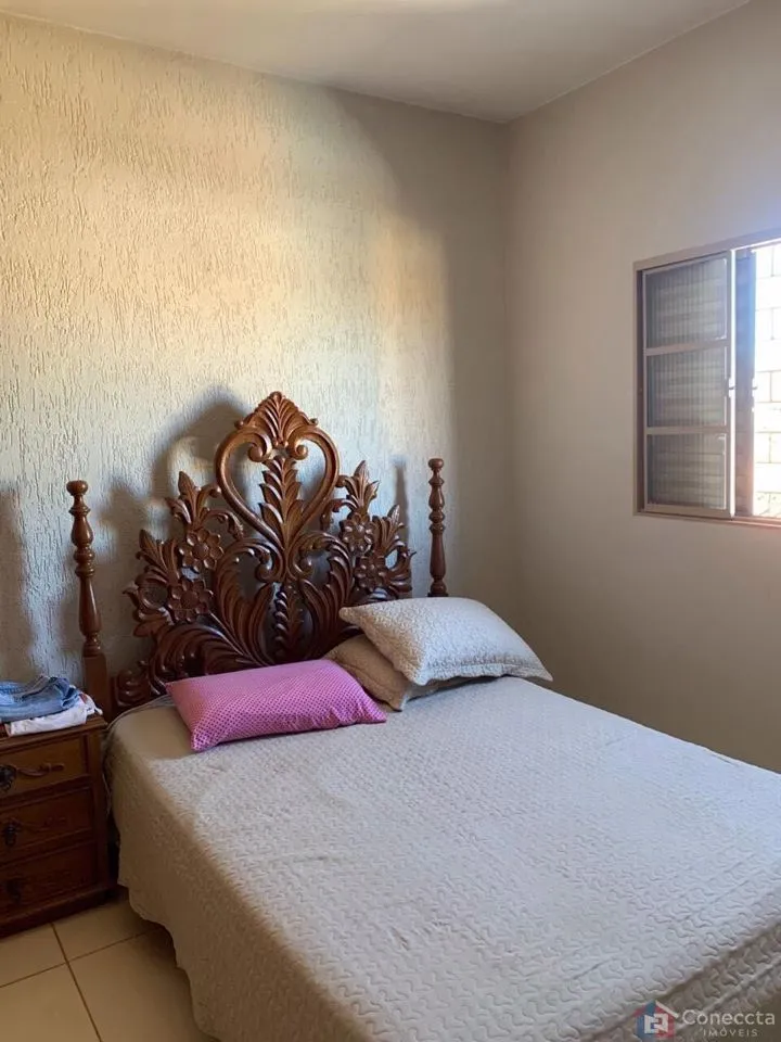 Imagem Casa com 3 dormitórios à venda, 111 m² por R$ 420.000,00 - Vila Garcia - Patos de Minas/MG