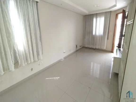 Imagem Sobrado a venda no Cajuru, 03 quartos c/suíte em Curitiba PR