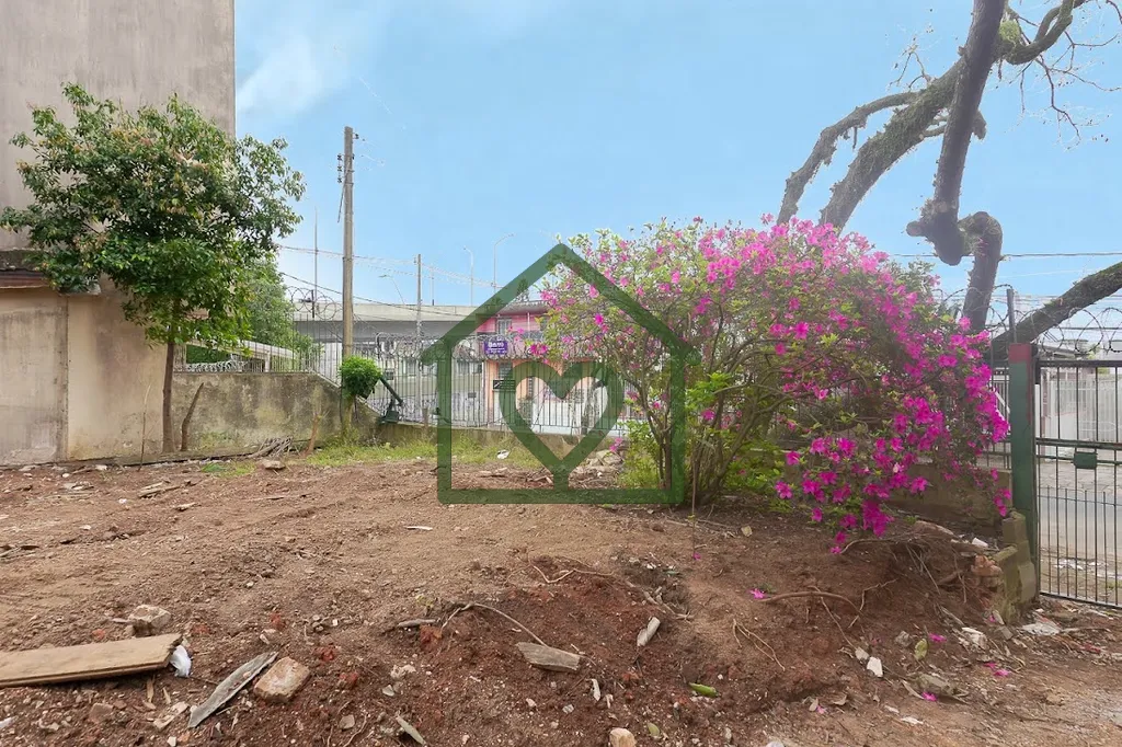 Imagem Localizado ao lado da 3ª Perimetral, na Rua José Rodrigues Sobral, este terreno de 968m², com 17,...