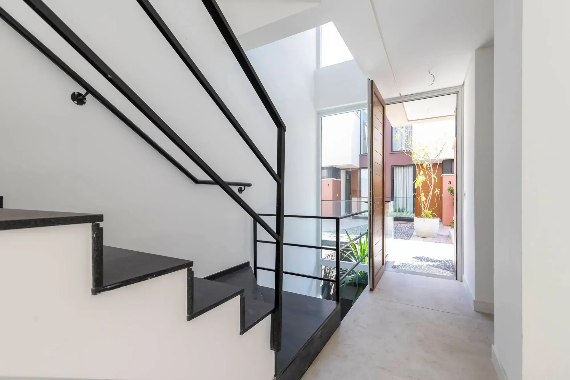 Imagem Casa de Condomínio com 4 Quartos à Venda, 531 m² em Jardim Cordeiro - São Paulo
