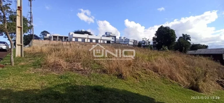Terreno 1.162m2 - Bairro Industrial em Rua Sady Pedro Viganó