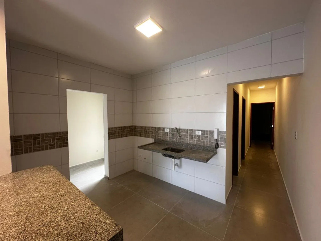 Imagem CASA NOVA COM PISCINA, 02 DORMITÓRIOS E DISPONÍVEL PARA VENDA E LOCAÇÃO LADO PISTA NA VILA ATLÂNTICA EM MONGAGUÁ
