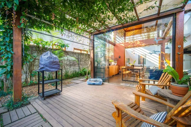 Imagem Casa 2 quartos à venda, 175 m² por R$ 1.395.000 - Granja Viana - Fazendinha - Km 23 - Carapicuíba/SP