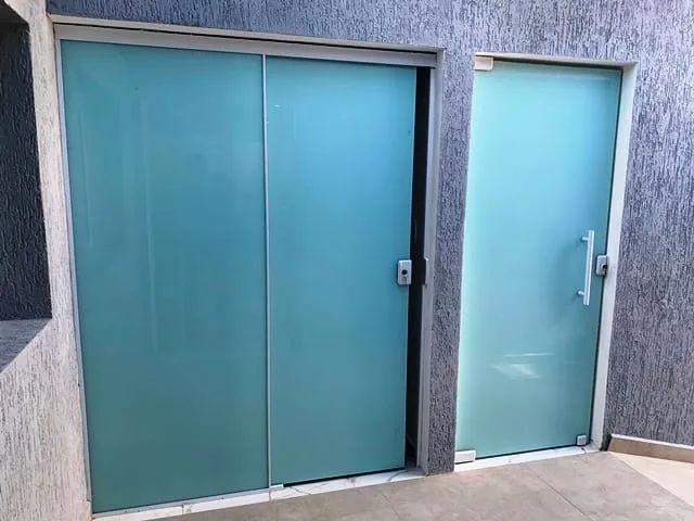 Imagem Comercial para Locação 10M², Jardim Boa Vista, Pindamonhangaba - SP | CATARINA