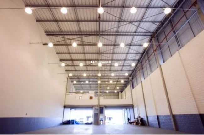 Imagem Galpão Comercial para Locação em Guarulhos-SP Cidade Jardim Cumbica 1.769,21m² de Área Disponível