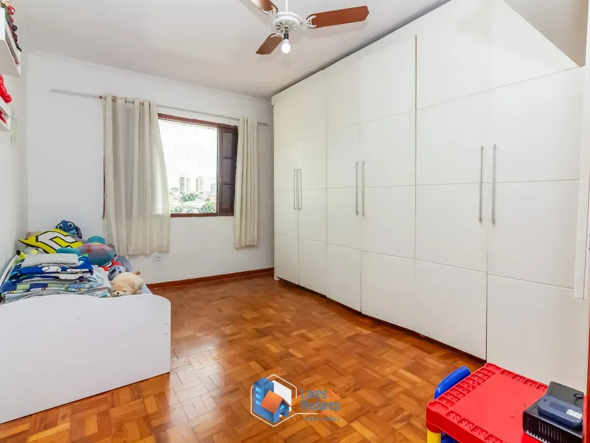 Imagem Casa para venda em Jardim São José (Zona Norte) com 4 quartos, sendo 1 suíte, 160m²