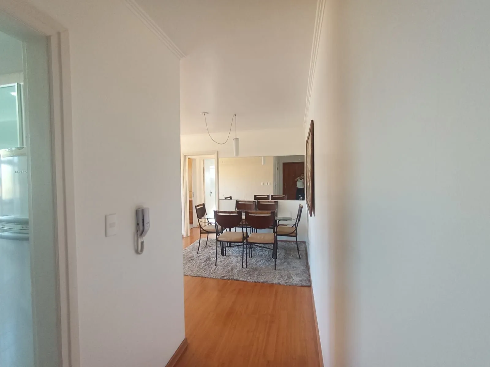 Imagem Apartamento no bairro Teresópolis de 2 dormitórios e vaga DESOCUPADO
