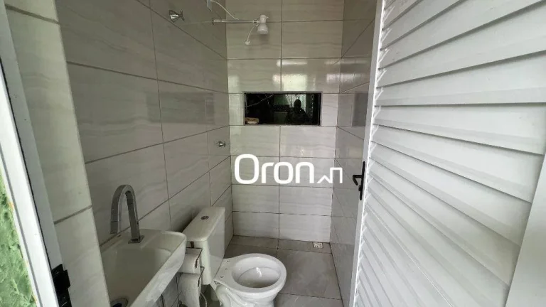Imagem Casa com 3 dormitórios à venda, 231 m² por R$ 620.000,00 - Parque das Laranjeiras - Goiânia/GO