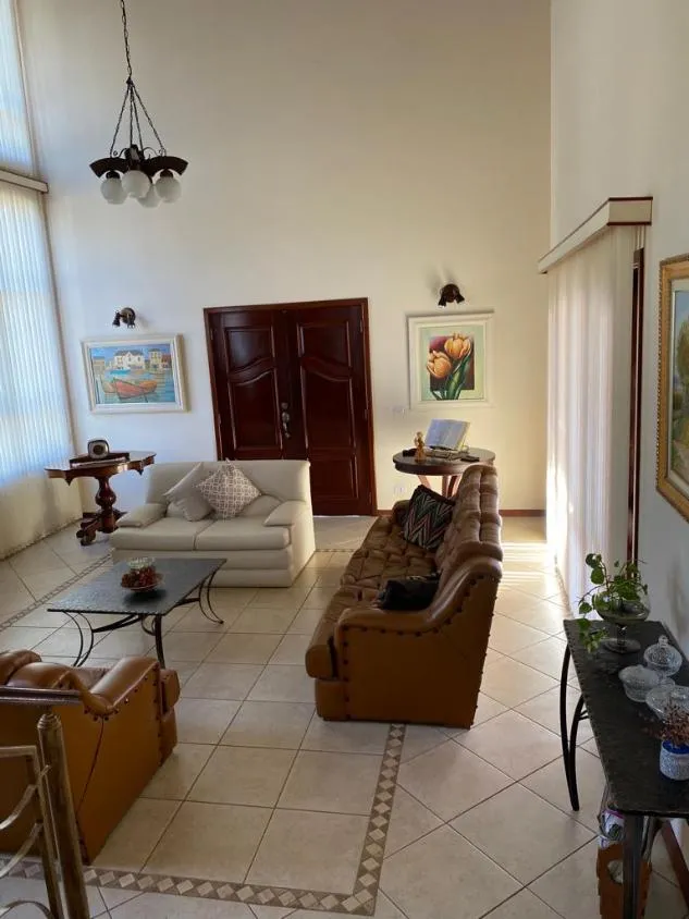 Imagem Descubra o seu refúgio particular em Valinhos: Sobrado impecável no Reserva Colonial