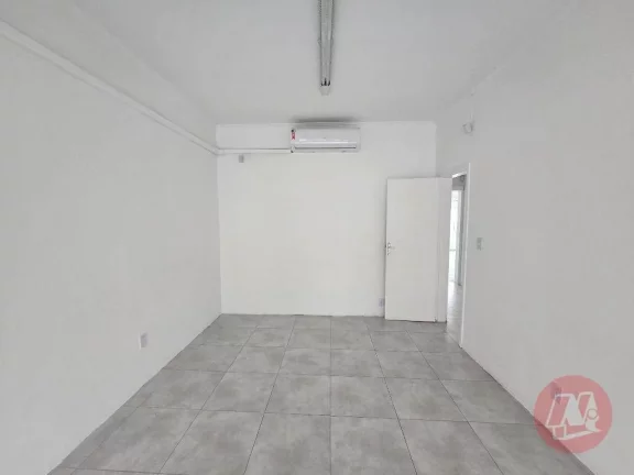 Imagem Casa para alugar, 376 m² por R$ 10.105,00/mês - Santa Cecília - Porto Alegre/RS