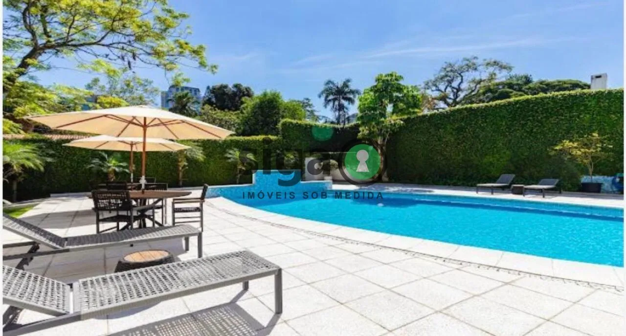 Imagem Casa assobradada de altíssimo padrão , à Venda no Alto da Boa Vista, 4 suites, 10 vgs, Mobiliada