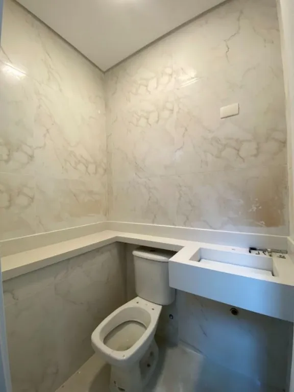 Imagem CASA COM 151,80 m² - TUPI - PRAIA GRANDE SP