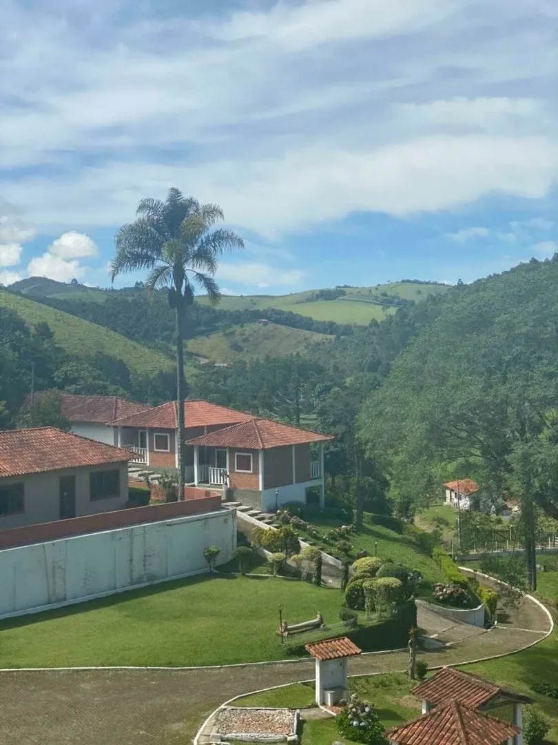 Imagem Chácara à venda 7 Quartos, 4 Suites, 145000M², Zona Rural, Cunha - SP