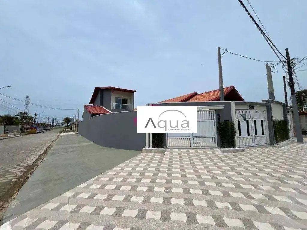 Imagem Casa para Venda em Mongaguá, Florida Mirim, 2 dormitórios, 1 suíte, 2 banheiros, 5 vagas