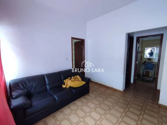 Imagem Casa com 3 dormitórios para alugar, 120 m² por R$ 4.000,00/mês - Centro - Igarapé/MG