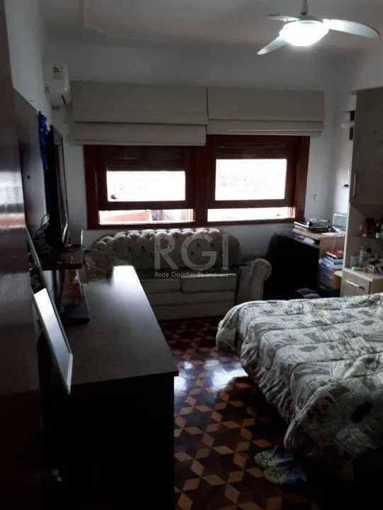 Imagem Apartamento para Venda - 145.56m², 3 dormitórios, 1 vaga - Cidade Baixa