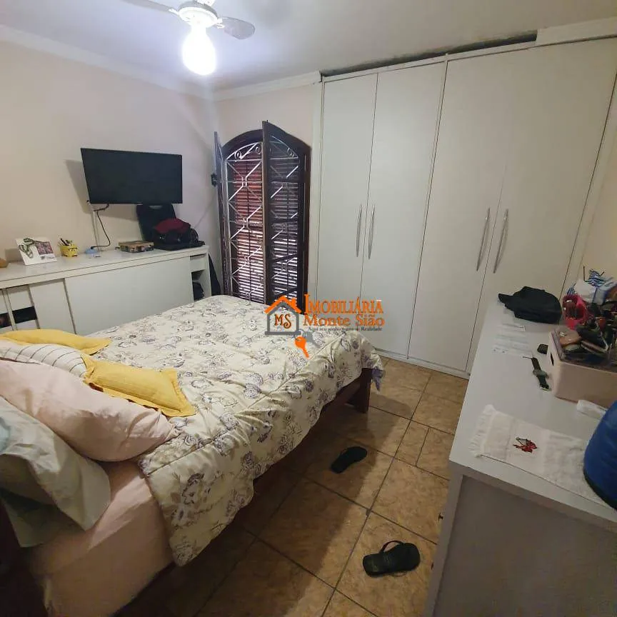 Imagem Sobrado com 3 dormitórios à venda, 150 m² por R$ 689.000,00 - Jardim Santa Mena - Guarulhos/SP