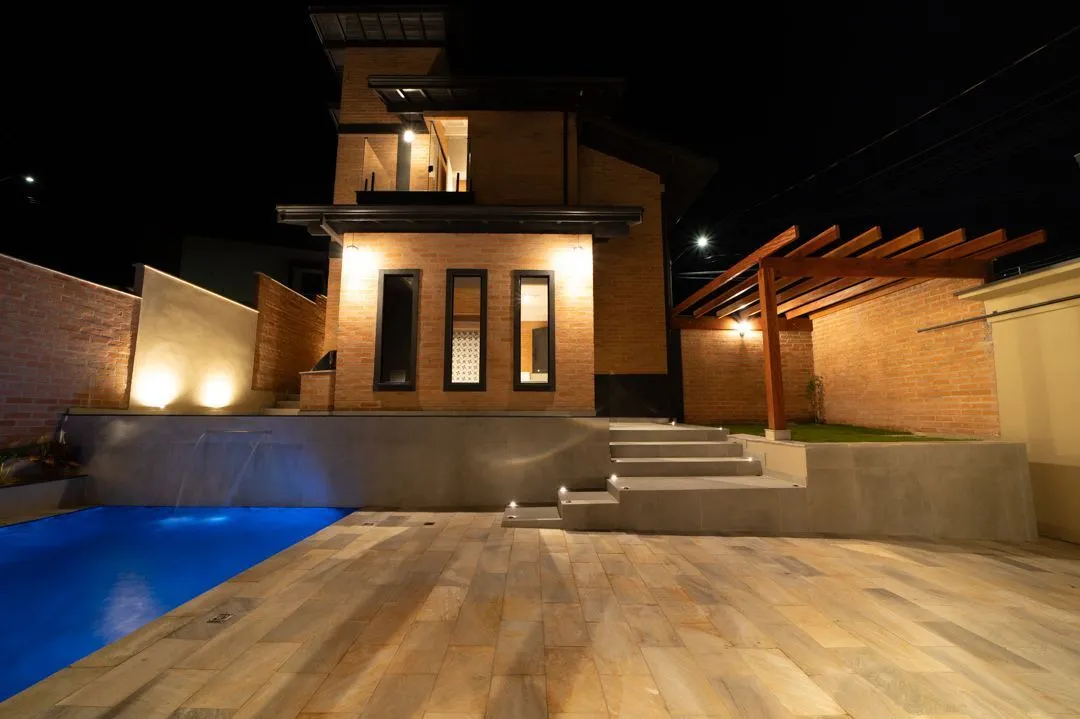 Imagem Casa à Venda com piscina no bairro Jardim das Hortênsias, em Poços de Caldas MG