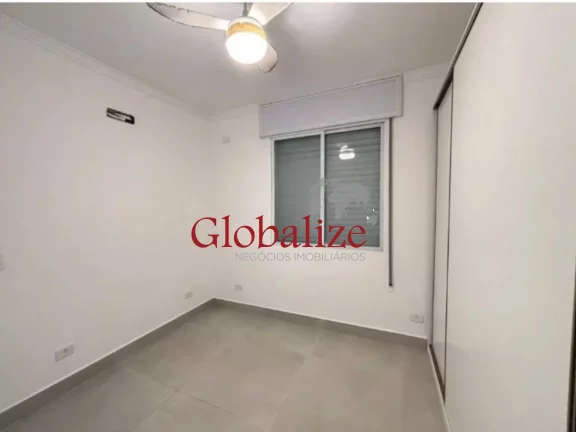Imagem Apartamento à venda com 70m², 2 quartos, cozinha americana, 1 vaga por R$430.000 no Gonzaga em Santos