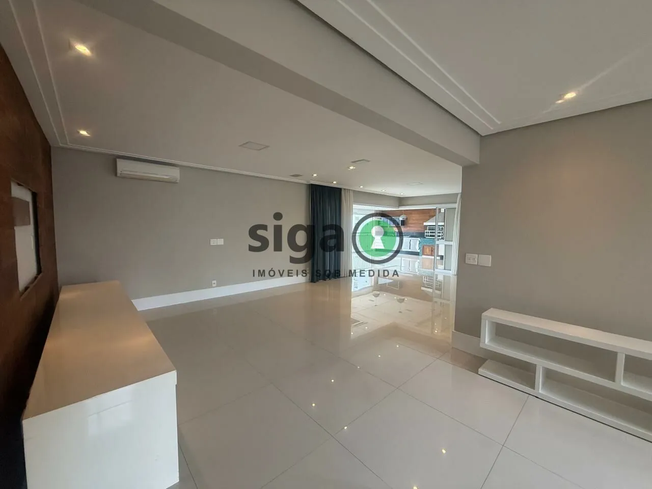 Imagem EXCLUSIVIDADE E CONFORTO EM 242M² ? CONDOMÍNIO PRAÇA DAS ÁGUAS