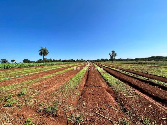Imagem Área à venda, 550000 m² por R$ 15.000.000,00 - Rancho Três Lagoas - Igarapé/MG