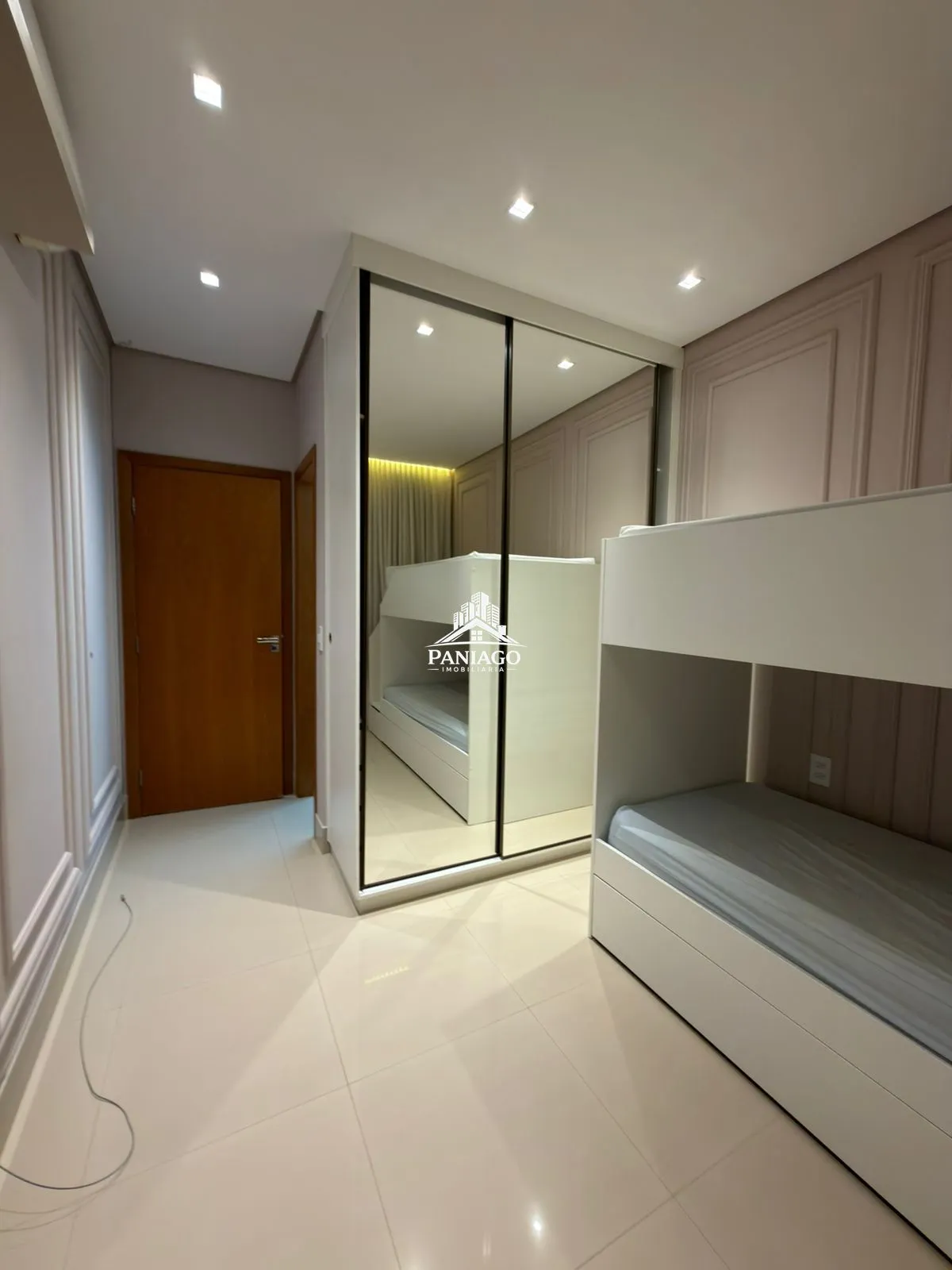 Imagem Apartamento Mobiliado para alugar no Edifício Portal do Bosque | Andar Alto