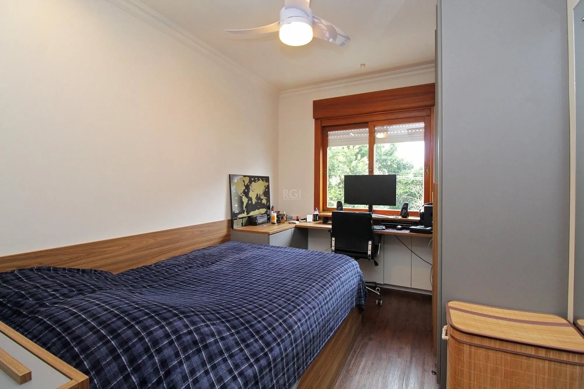 Imagem Apartamento para Venda - 47.91m², 1 dormitório, 1 vaga - Petrópolis