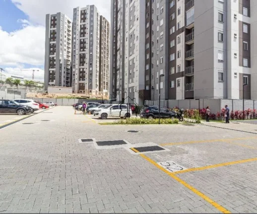 Imagem Este aconchegante apartamento, com excelente iluminação natural e ventilação, cozinha com armár...