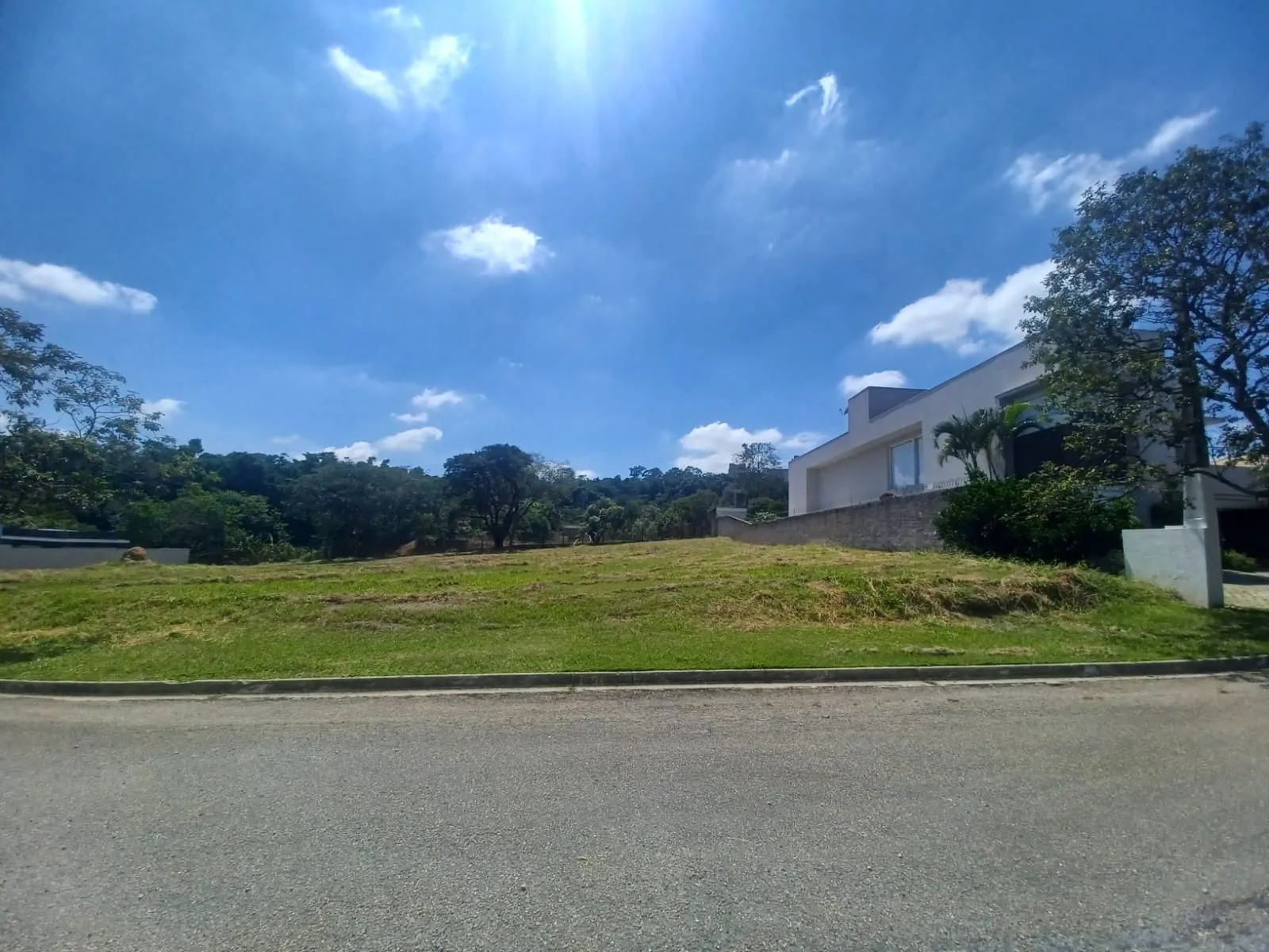 Imagem Terreno 1000m² Condomínio Ibirapuera - Jardim Novo Mundo- Sorocaba - SP