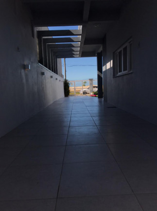 Imagem Casa com 5 Quartos à Venda, 120 m² em Capão Novo - Capão da Canoa