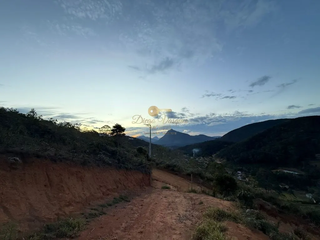 Imagem Terreno em Condomínio para Venda no bairro Albuquerque
