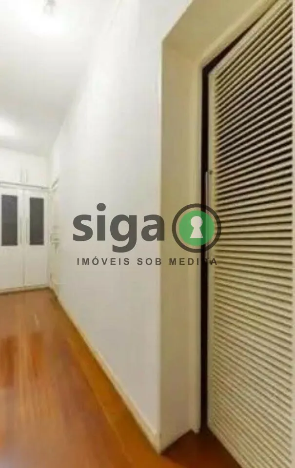 Imagem Apto para Venda ou Locação na Vila Madalena, com 3 suites, 4 vagas SEM MOBILIA