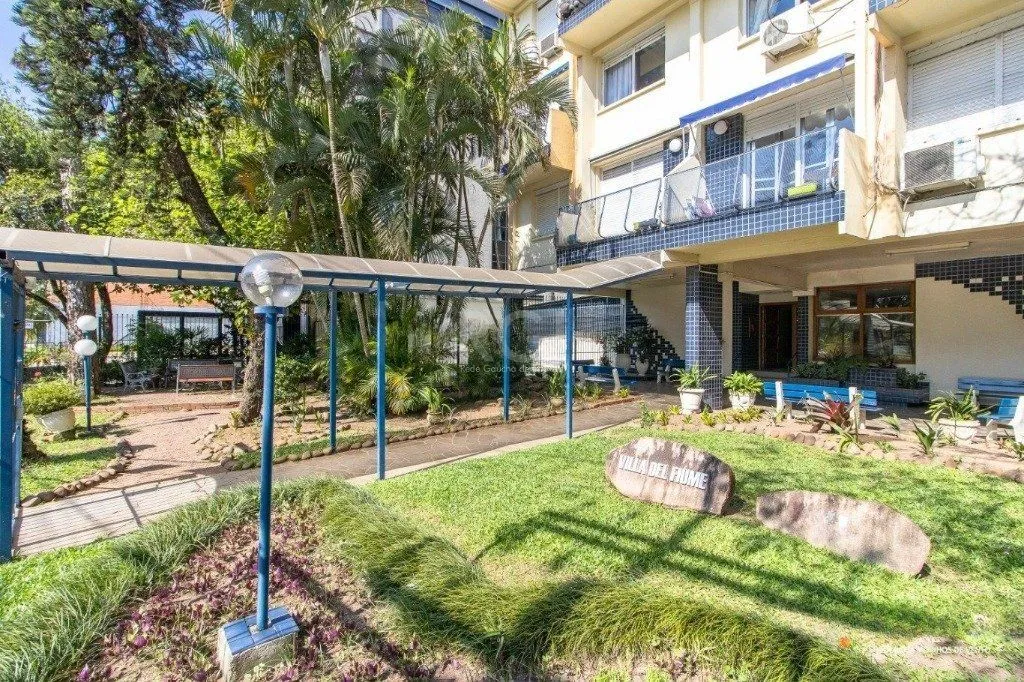 Imagem Apartamento de 77m², Bairro Menino Deus