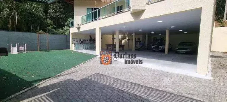 Imagem Sobrado com 4 dormitórios à venda, 417 m² por R$ 1.600.000,00 - Salsalito - Mairiporã/SP
