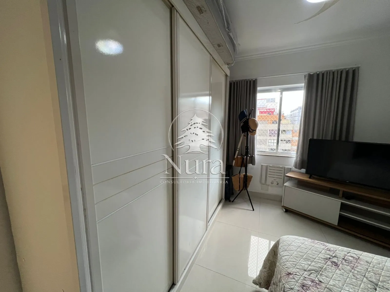 Imagem Apartamento de 2 quartos, 90m² no bairro Aparecida, em Santos